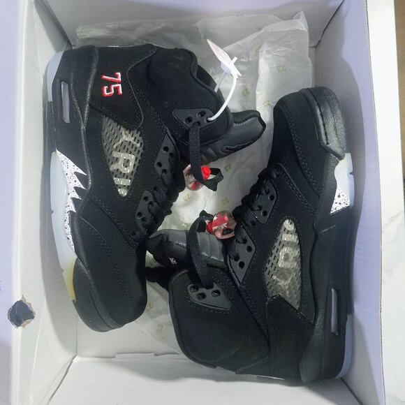 Paris Saint-Germain Air Jordan 5 Retro - Picture 6 of 9